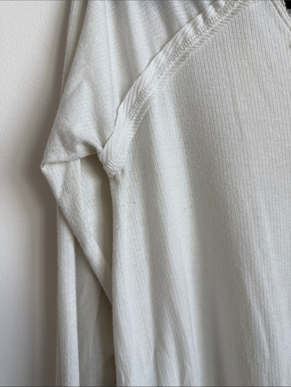 Lightweight White Peplum Long-Sleeve Top - Picture 5 of 5